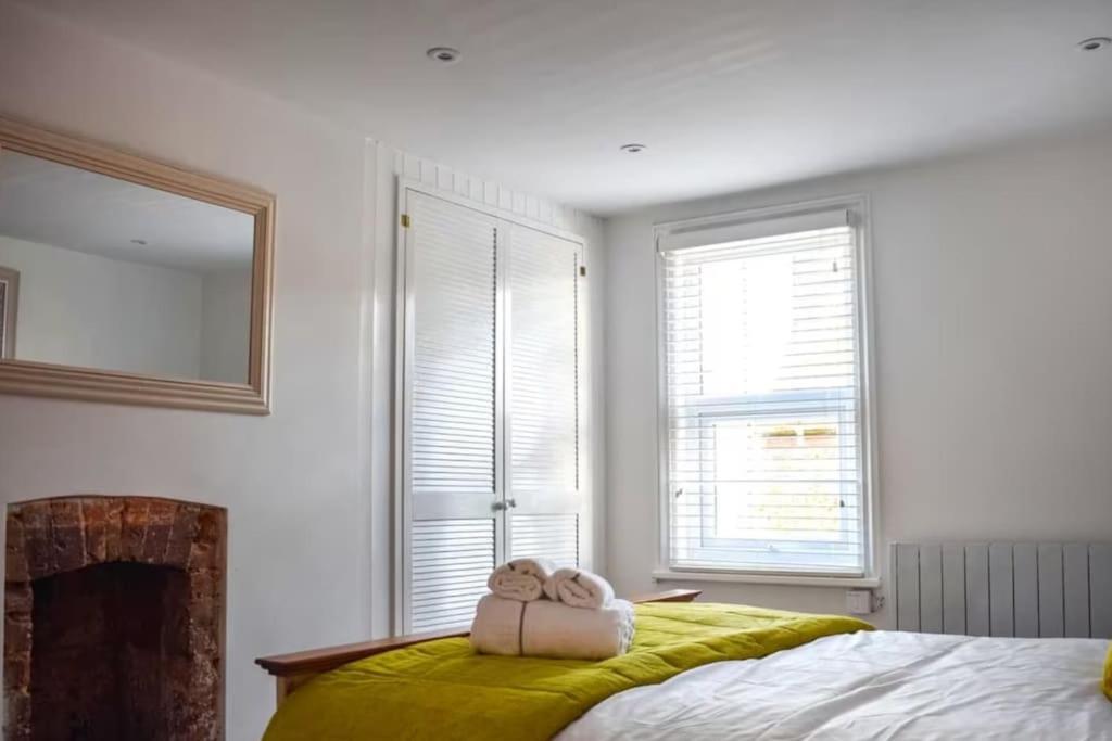 Beautiful Renovated Cottage In Mersham Ashford Kent Zewnętrze zdjęcie