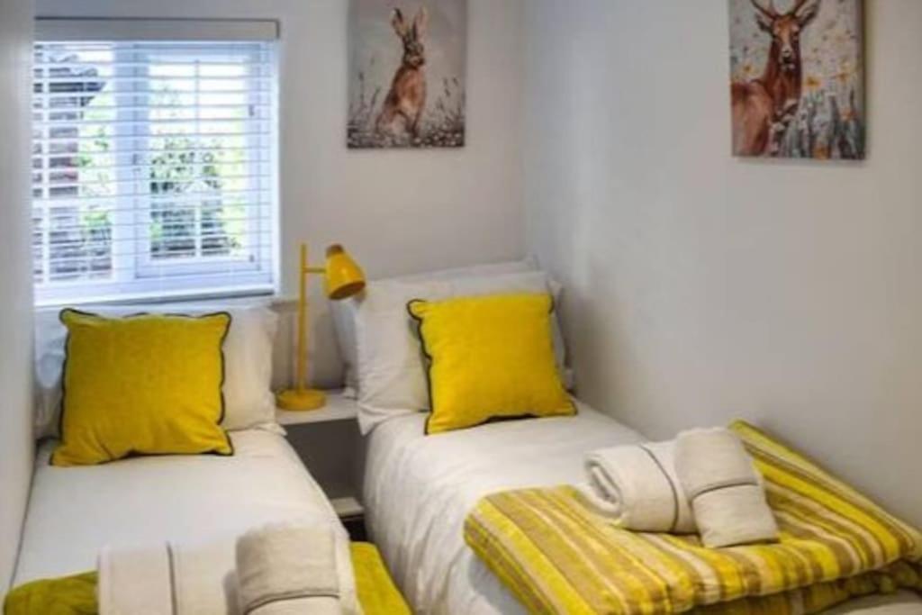 Beautiful Renovated Cottage In Mersham Ashford Kent Zewnętrze zdjęcie